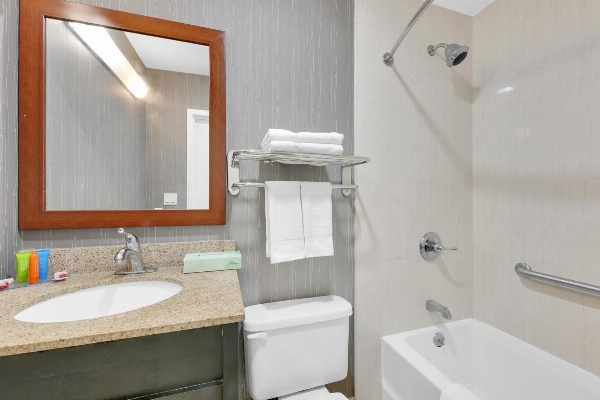 Hotel Pergola Jamaica JFK image 31